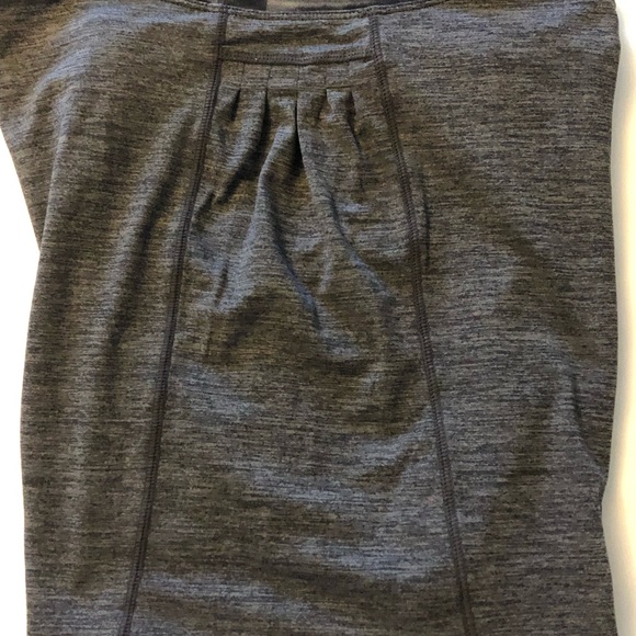 Gaiam, Charcoal Grey, size Medium Sleeveless T-shirt - Picture 8 of 8